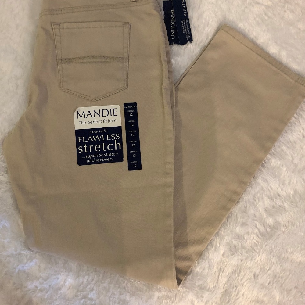 NWT Bandolino Womens "Mandie" Tan Jeans Size 12